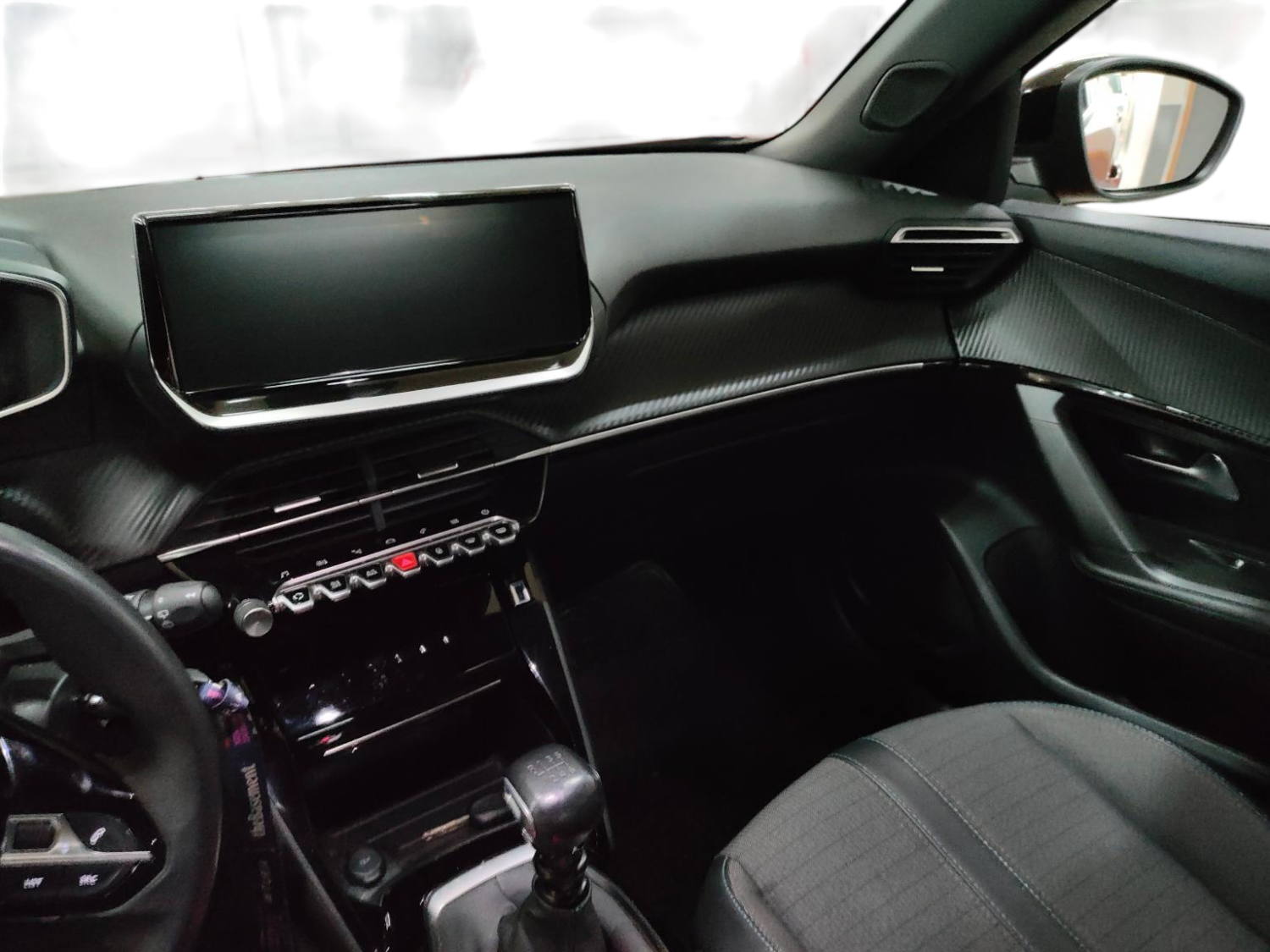 Imagen 8 de Peugeot 2008 Gasolina 131 CV por 15.990 €