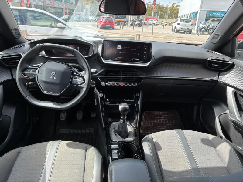 Imagen de Peugeot 2008