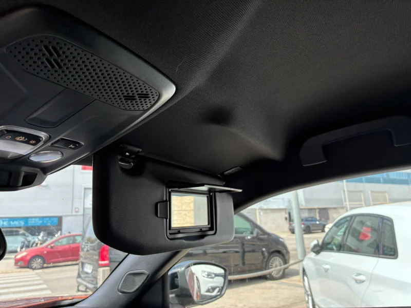 Imagen de Peugeot 2008