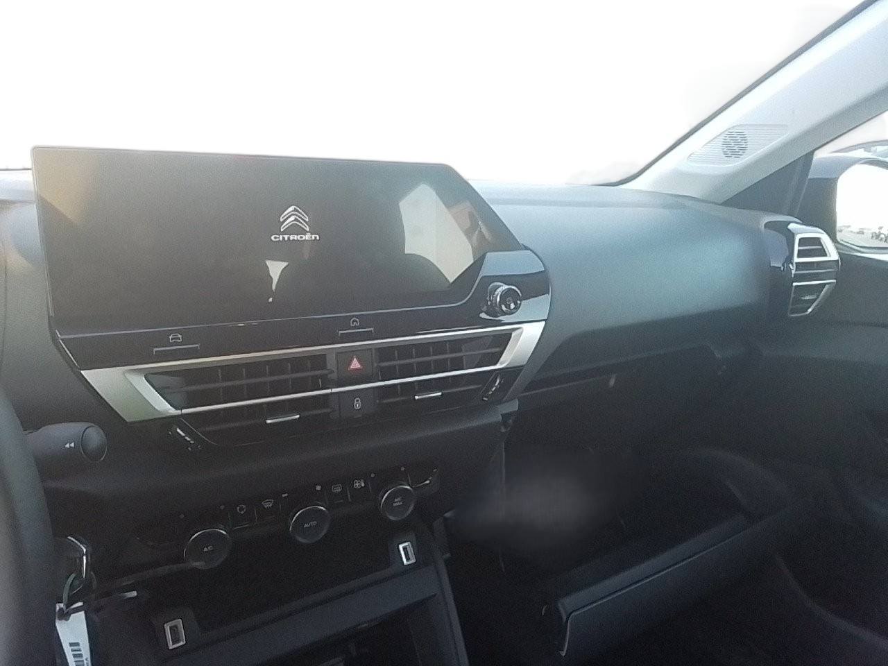 Imagen 8 de CITROEN C4 Diesel 131 CV por 18.490 €