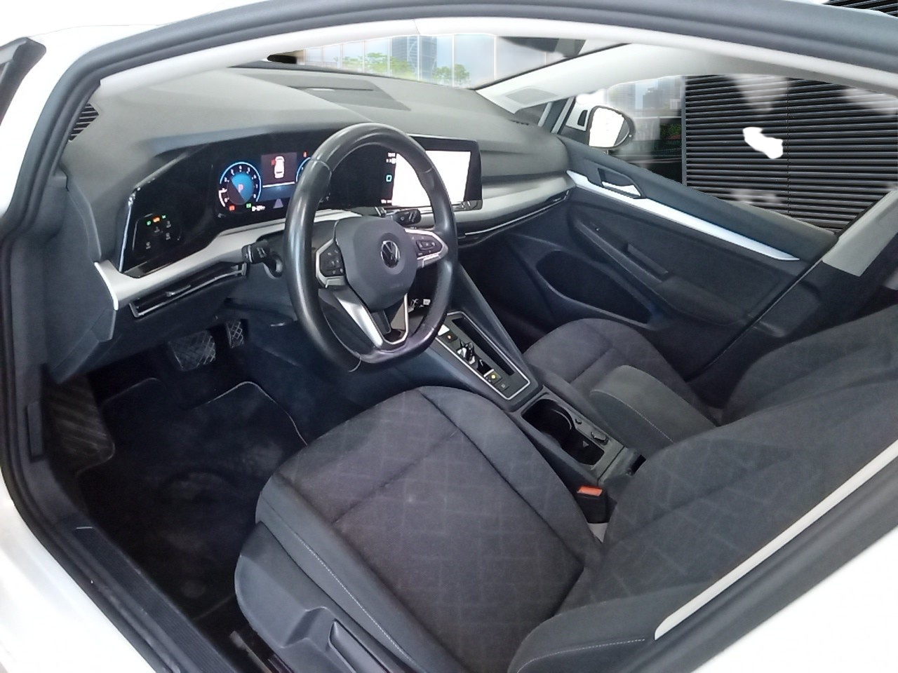 Imagen 7 de Volkswagen Golf Híbrido 110 CV por 17.090 €