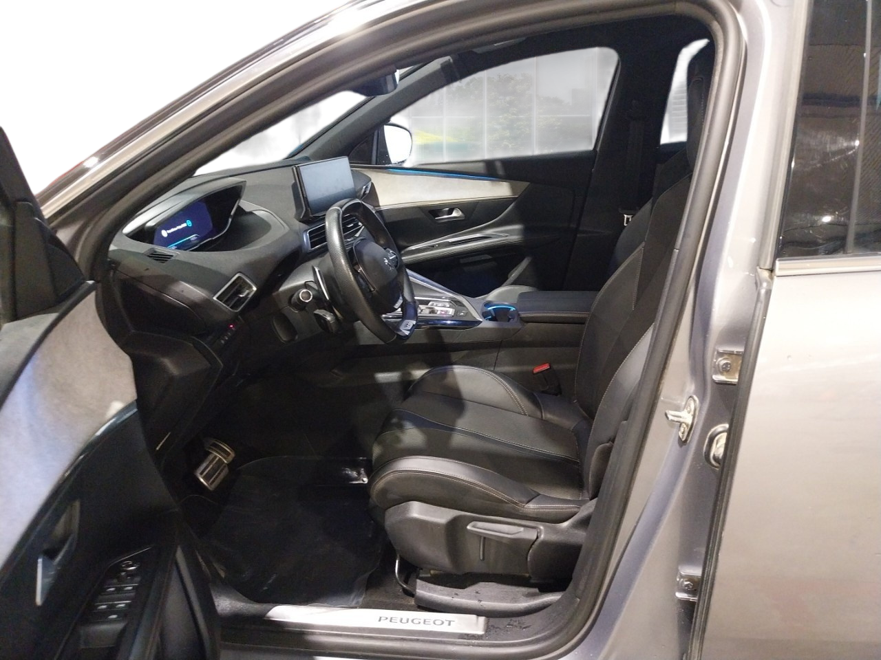 Imagen 7 de Peugeot 3008 Hybrid Híbrido 300 CV por 19.290 €