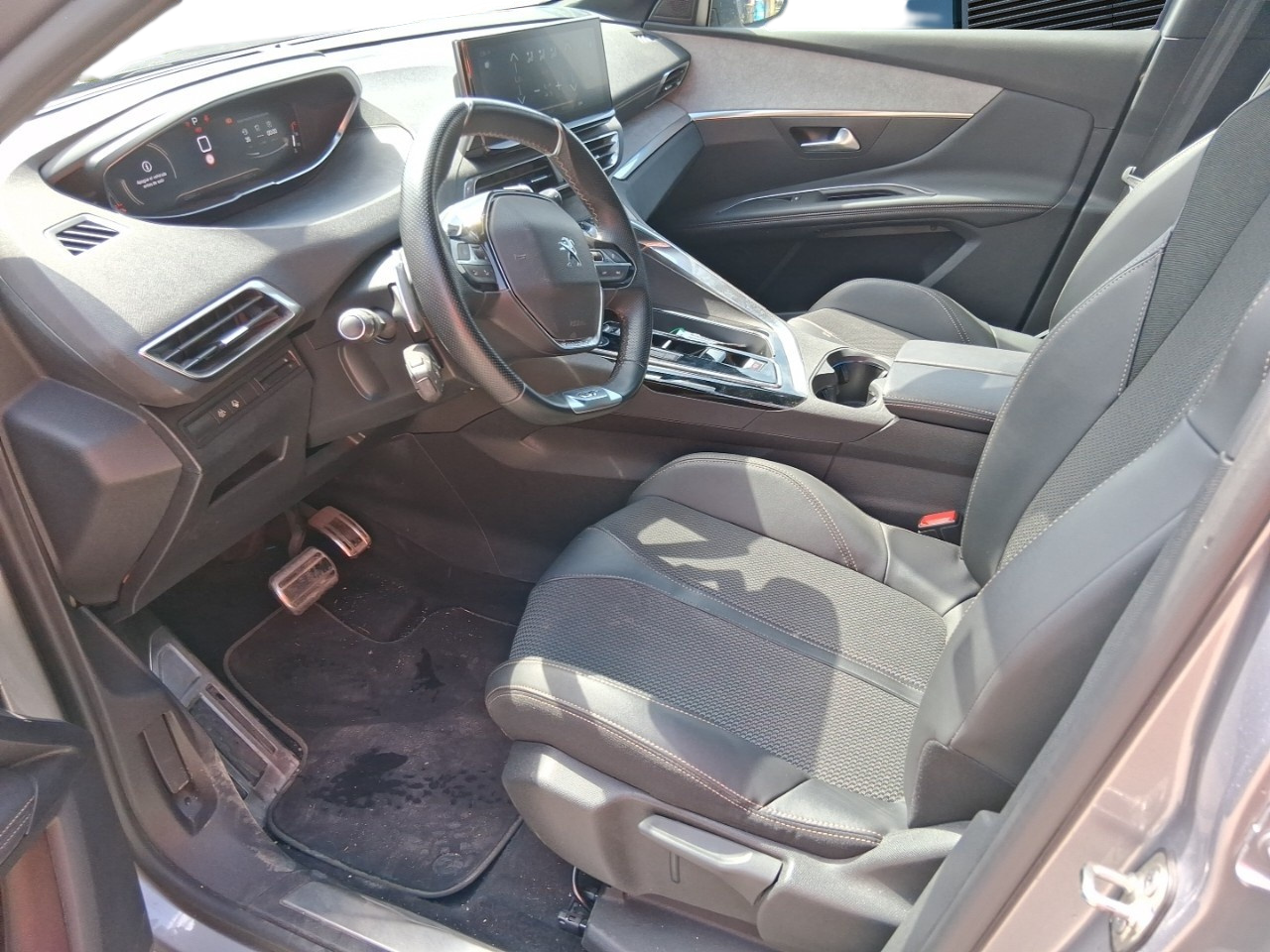 Imagen 7 de Peugeot 3008 Diesel 130 CV por 19.990 €