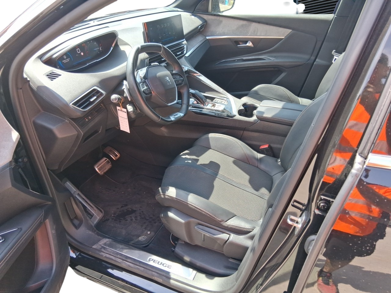 Imagen 7 de Peugeot 3008 Diesel 130 CV por 18.190 €