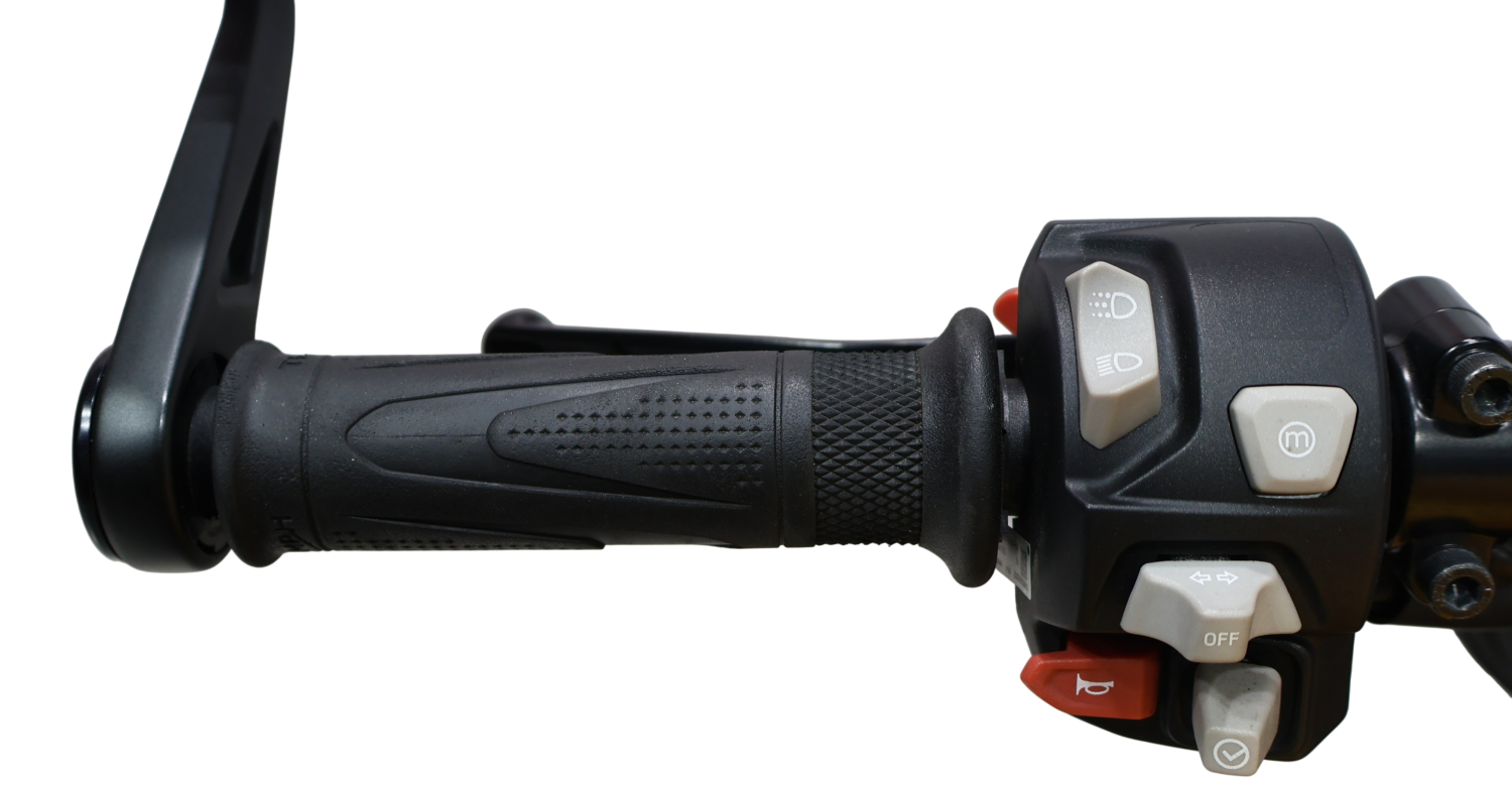 Imagen 8 de Triumph STREET TRIPLE RS Gasolina 131 CV por 10.990 €