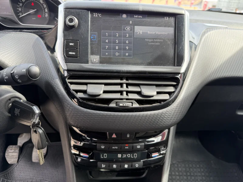 Imagen de Peugeot 208