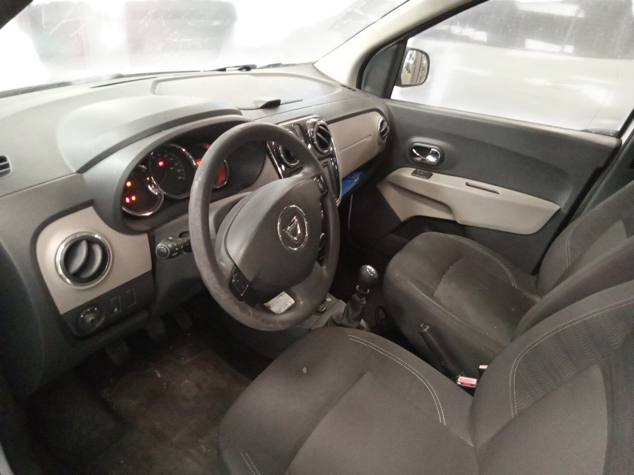 Imagen 7 de Dacia Lodgy Diesel 109 CV por 11.990 €