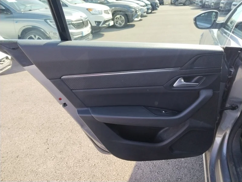 Imagen de Peugeot 508