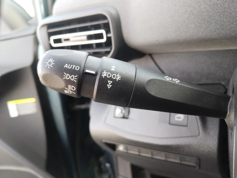 Imagen de Peugeot Rifter