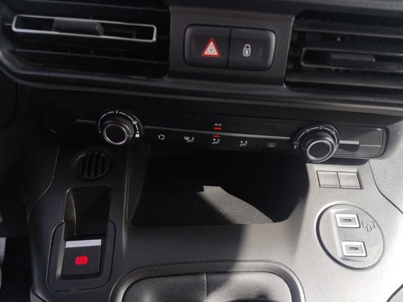 Imagen de Peugeot Rifter