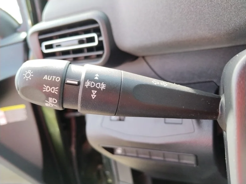 Imagen de Peugeot Rifter