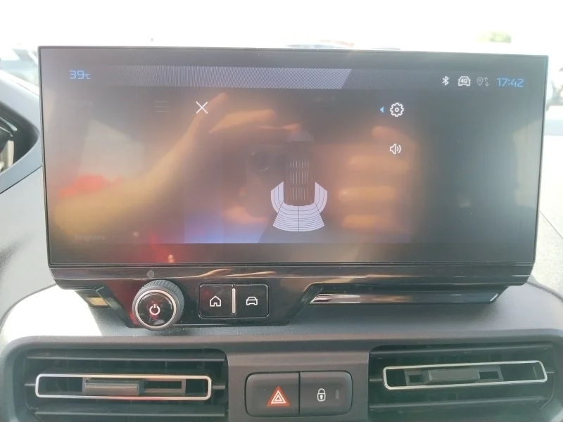 Imagen de Peugeot Rifter