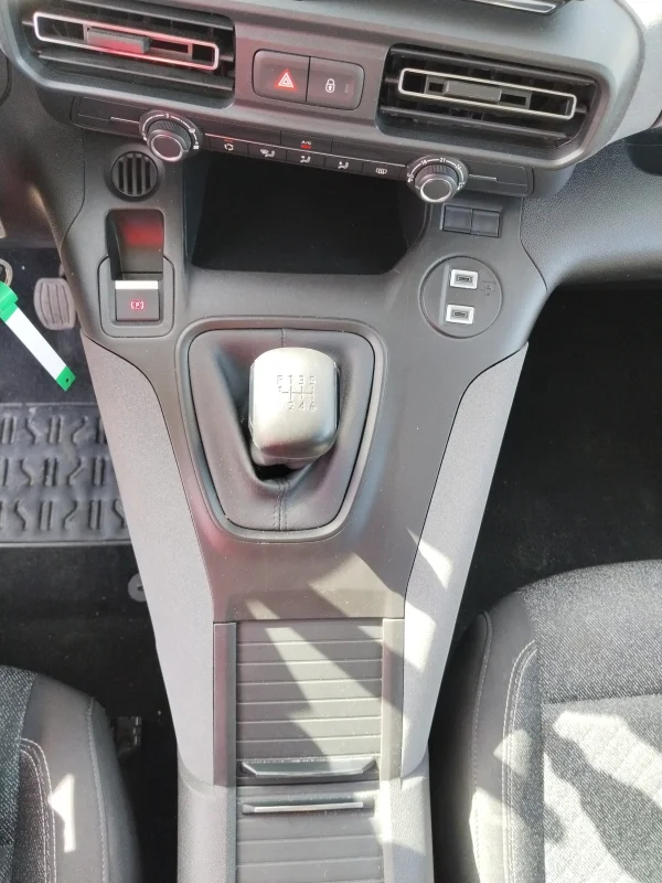 Imagen de Peugeot Rifter
