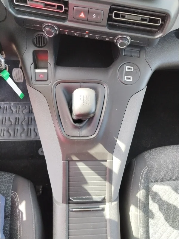 Imagen de Peugeot Rifter