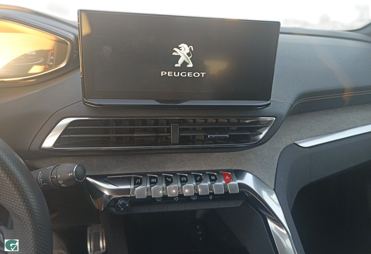 Imagen 10 de Peugeot 3008 Diesel 131 CV por 18.990 €