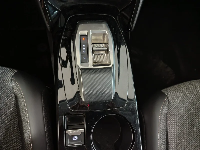 Imagen de Peugeot 208