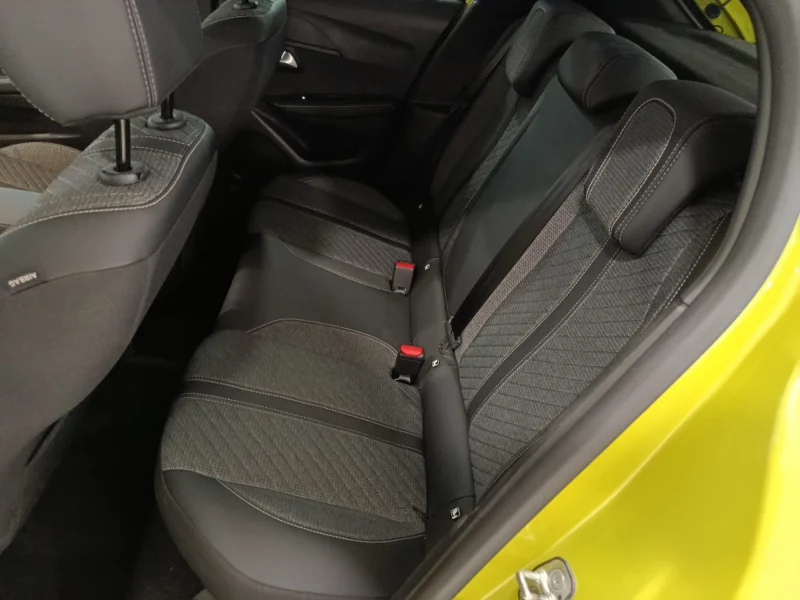 Imagen de Peugeot 208
