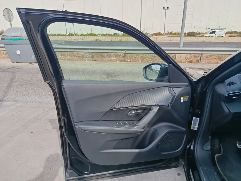 Imagen de Peugeot 2008