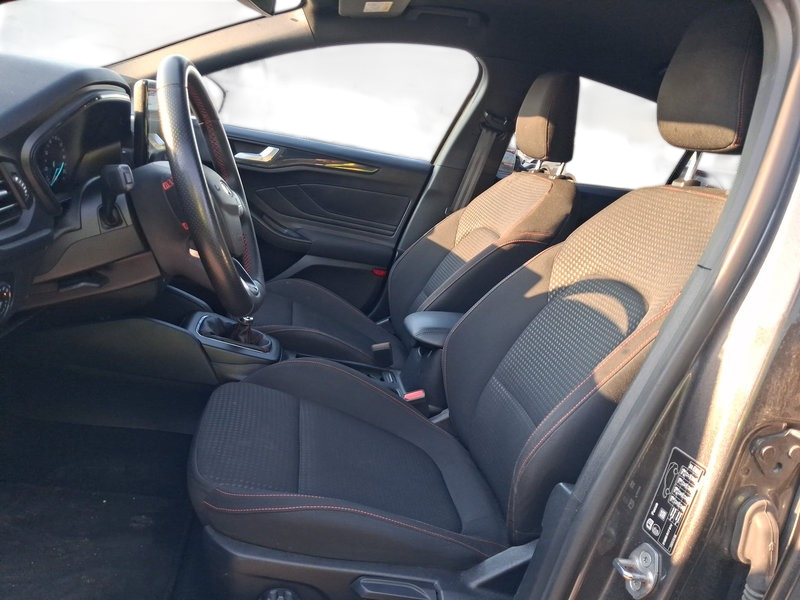 Imagen 9 de Ford Focus Híbrido 155 CV por 21.849 €