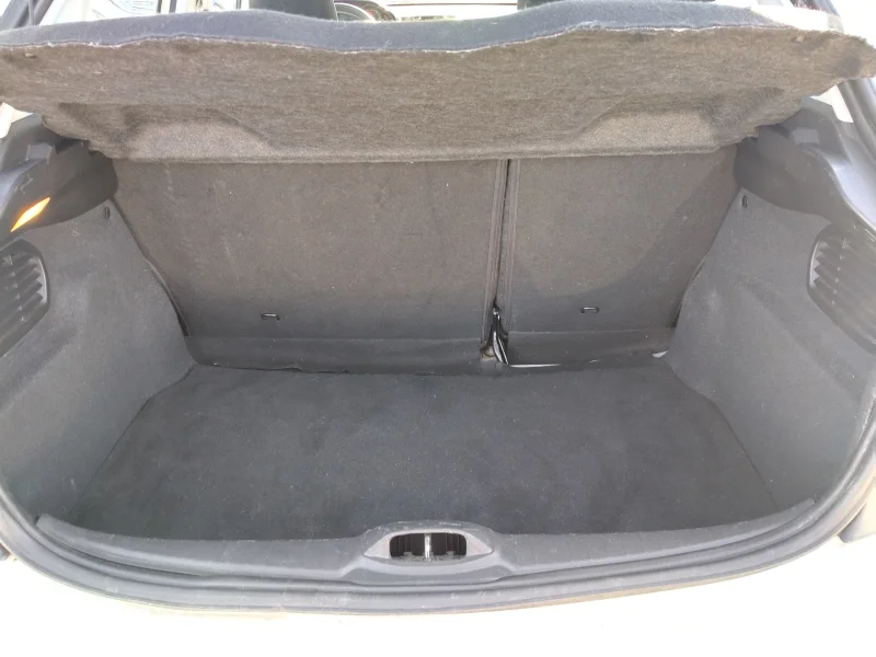 Imagen de Peugeot 208