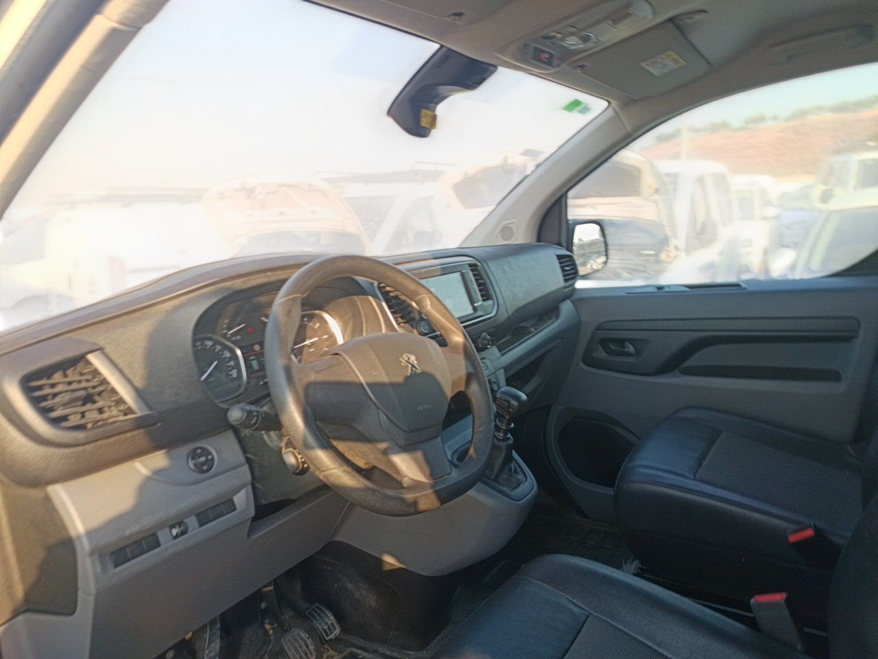 Imagen 9 de Peugeot Expert Diesel 102 CV por 19.490 €