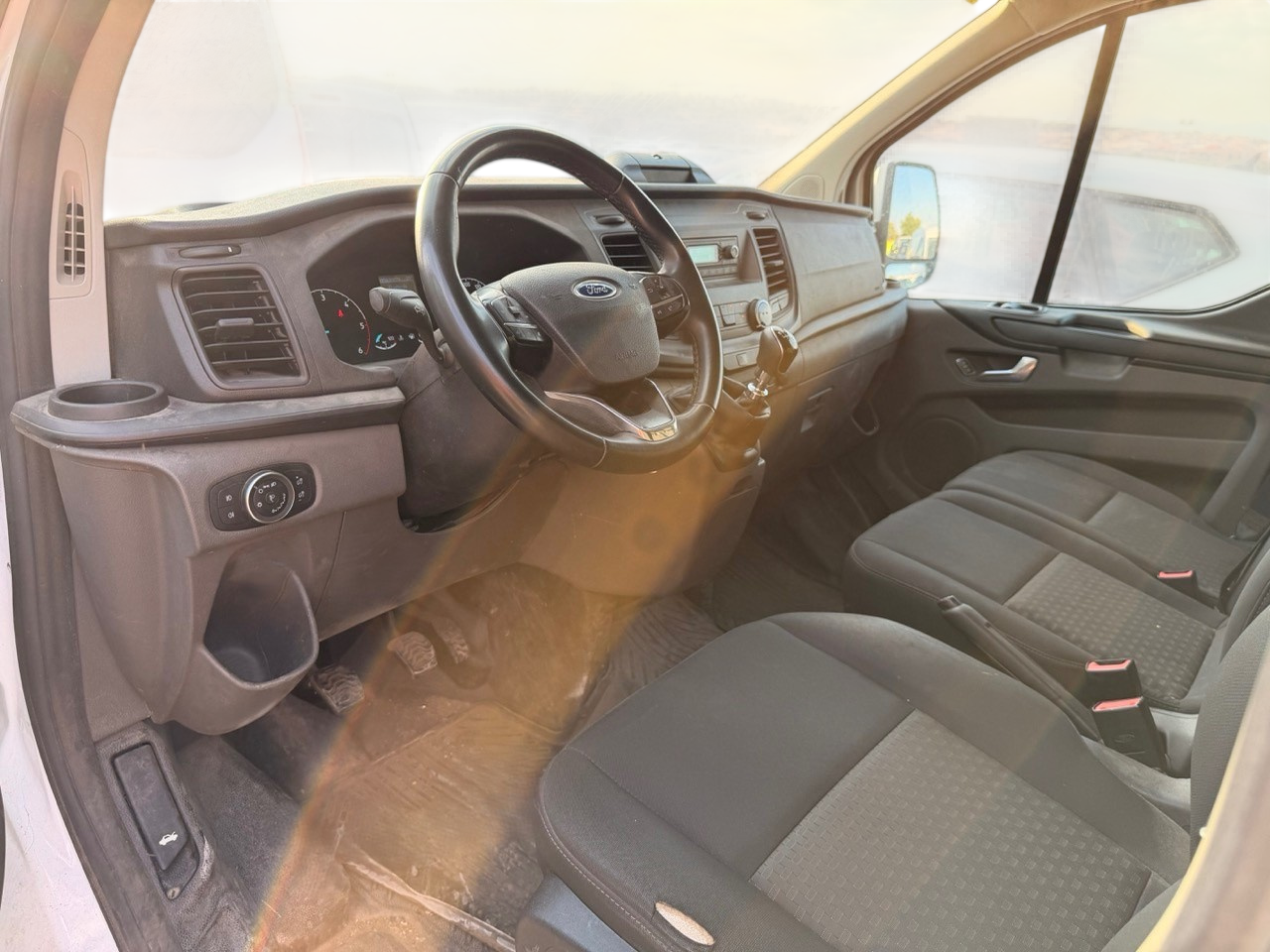 Imagen 10 de Ford Transit Custom Diesel 131 CV por 27.990 €