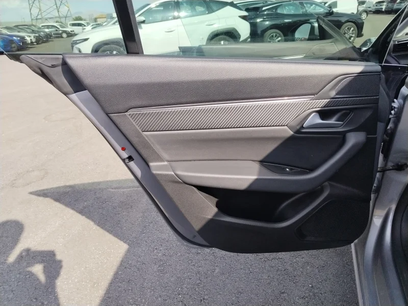 Imagen de Peugeot 508