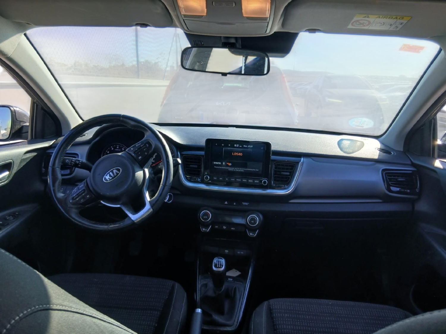 Imagen 5 de Kia Stonic Híbrido 120 CV por 13.990 €