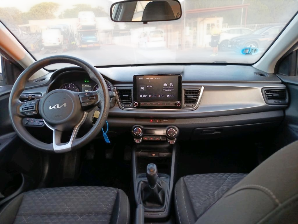 Imagen 4 de Kia Rio Híbrido 101 CV por 13.990 €