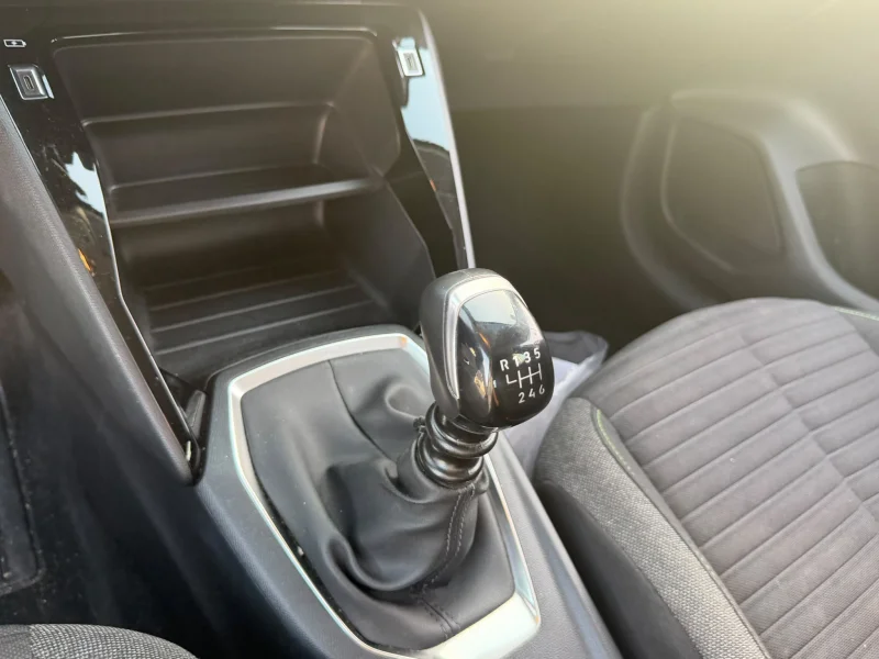 Imagen de Peugeot 208