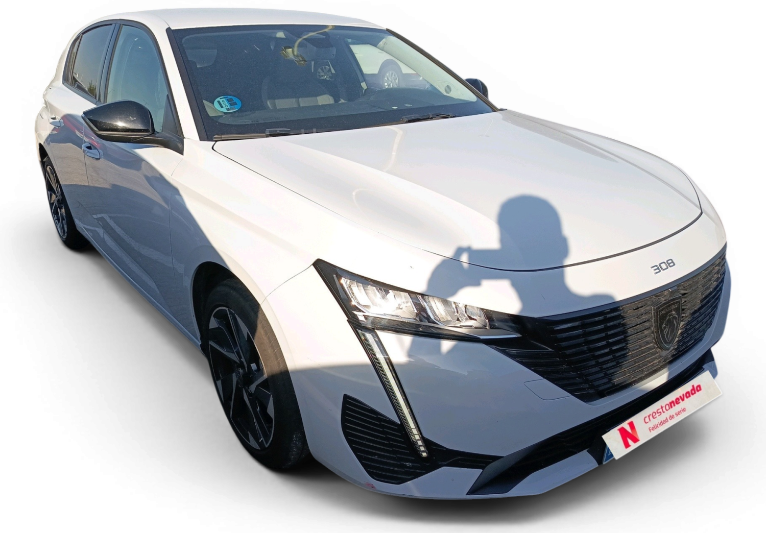 Imagen 2 de Peugeot 308 Híbrido 145 CV por 22.990 €