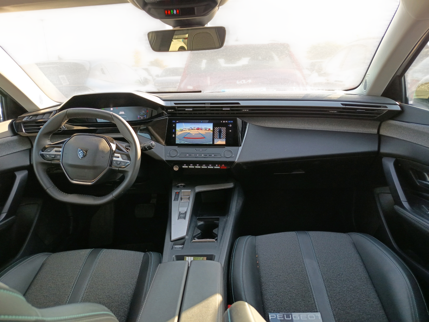 Imagen 6 de Peugeot 308 Híbrido 145 CV por 22.990 €