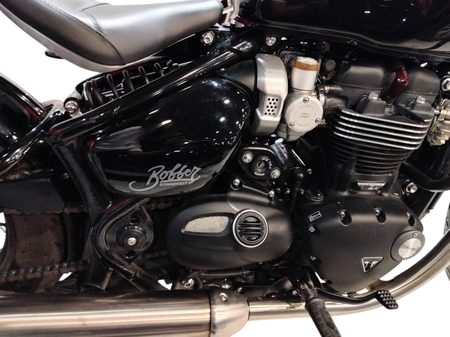 Imagen 12 de Triumph Bonneville Bobber Gasolina 79 CV por 11.490 €