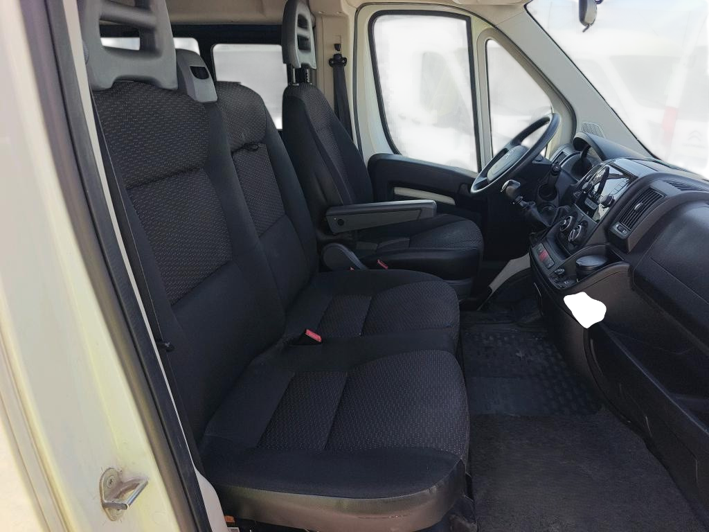 Imagen 7 de CITROEN Jumper Diesel 140 CV por 29.990 €