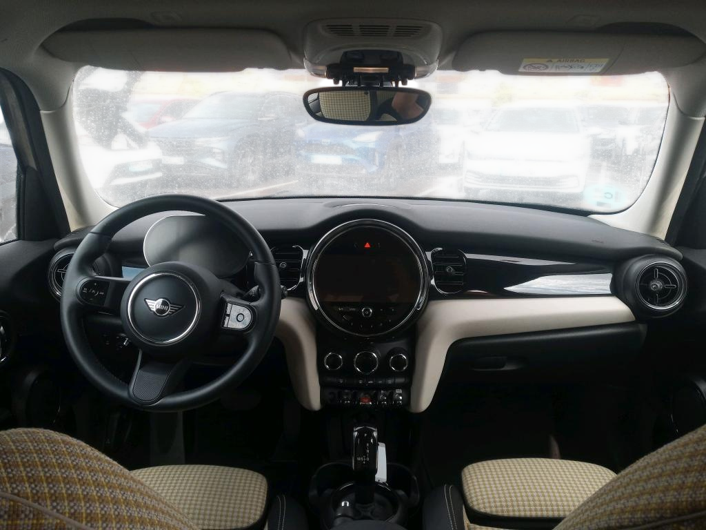 Imagen 6 de Mini MINI Gasolina 136 CV por 21.990 €