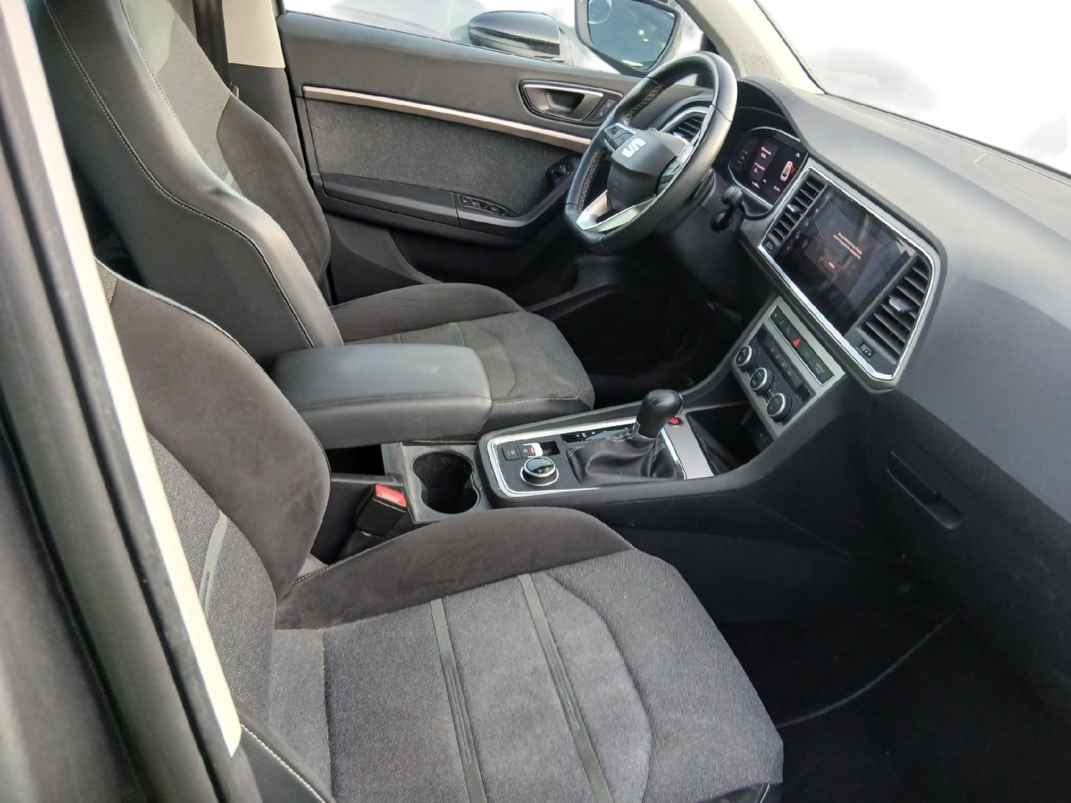 Imagen 6 de SEAT Ateca Diesel 150 CV por 23.990 €