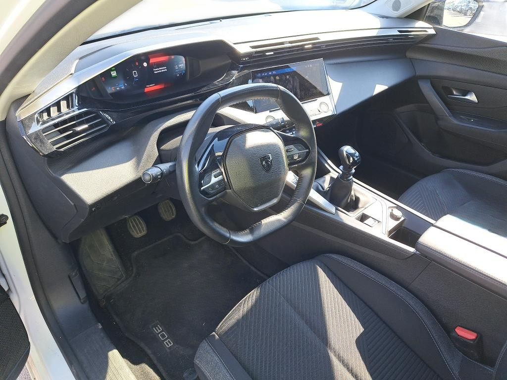 Imagen 6 de Peugeot 308 Diesel 131 CV por 15.990 €