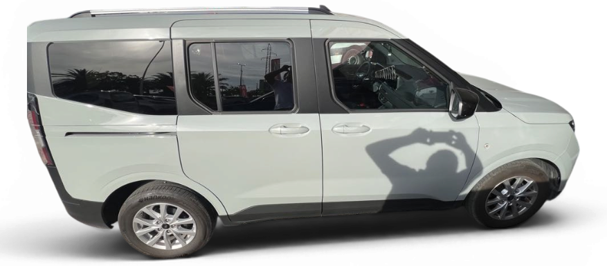 Imagen 3 de Ford Tourneo Courier Gasolina 125 CV por 24.990 €