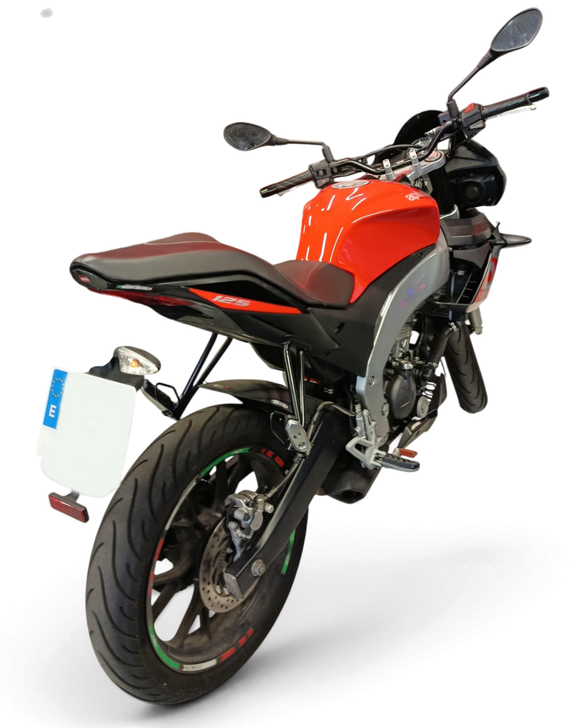 Imagen 5 de Aprilia Tuono 125 Gasolina 15 CV por 2.390 €