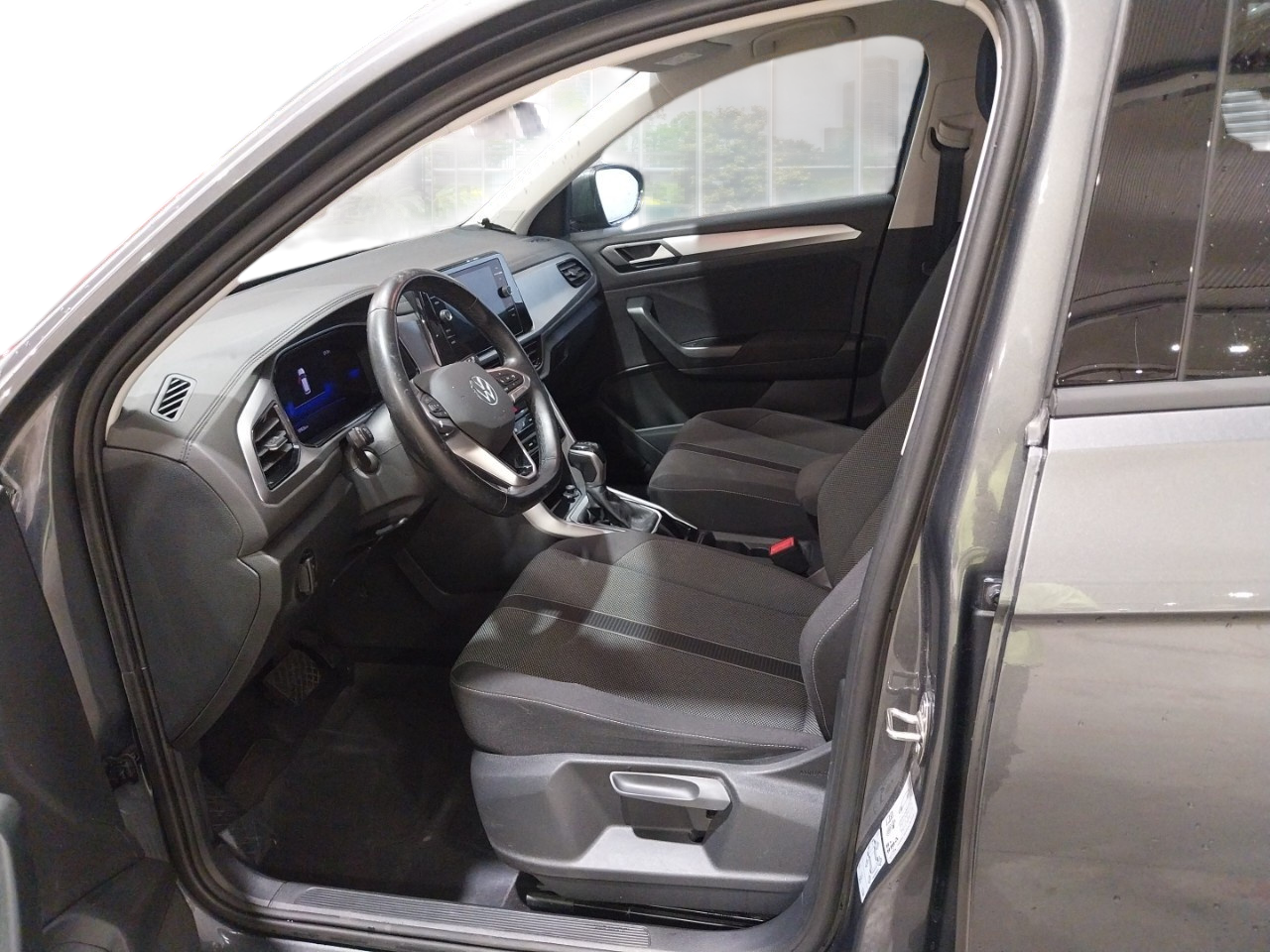 Imagen 7 de Volkswagen T-Roc Gasolina 150 CV por 26.890 €