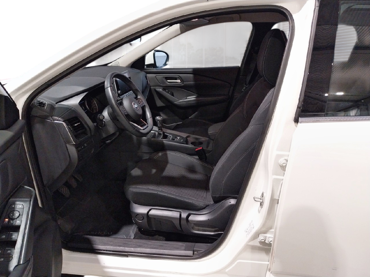 Imagen 7 de NISSAN QASHQAI Híbrido 140 CV por 19.590 €