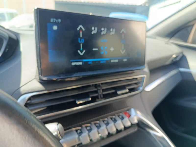 Imagen de Peugeot 3008
