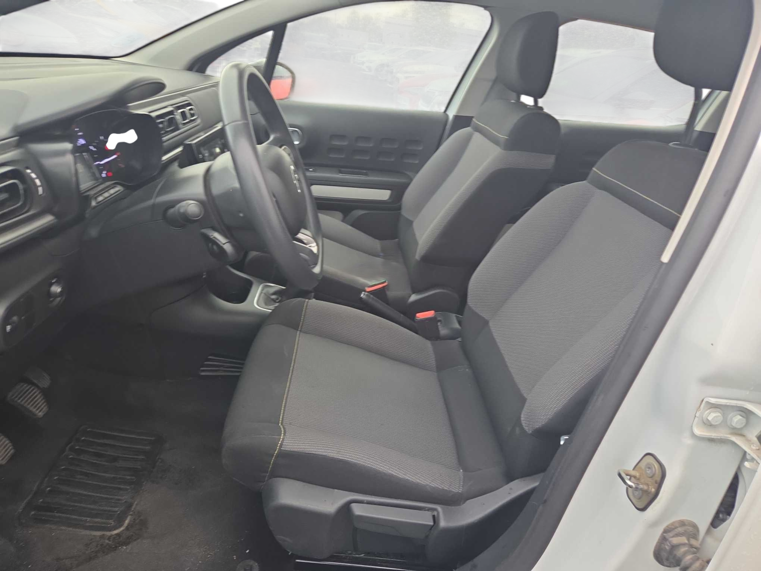 Imagen 7 de CITROEN C3 Gasolina 83 CV por 12.990 €