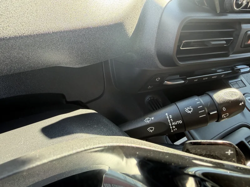 Imagen de Peugeot Rifter
