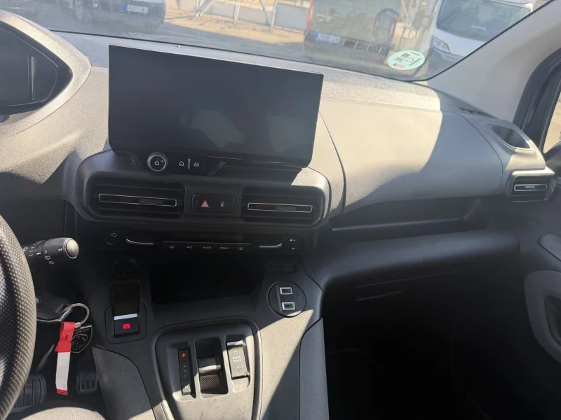 Imagen de Peugeot Rifter