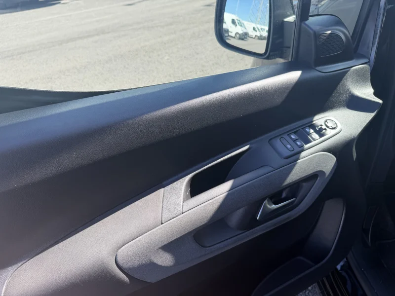Imagen de Peugeot Rifter