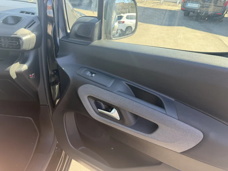 Imagen de Peugeot Rifter