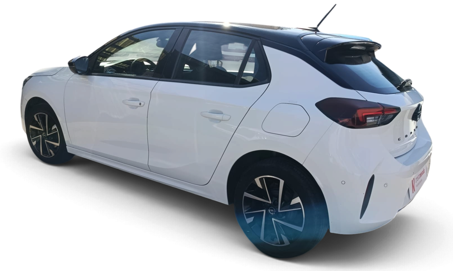 Imagen 5 de Opel Corsa Gasolina 101 CV por 13.990 €