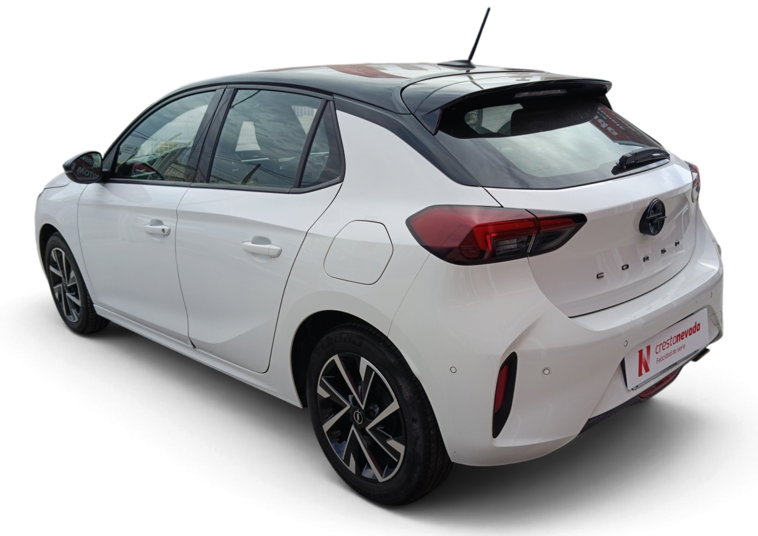 Imagen 7 de Opel Corsa Gasolina 101 CV por 13.990 €