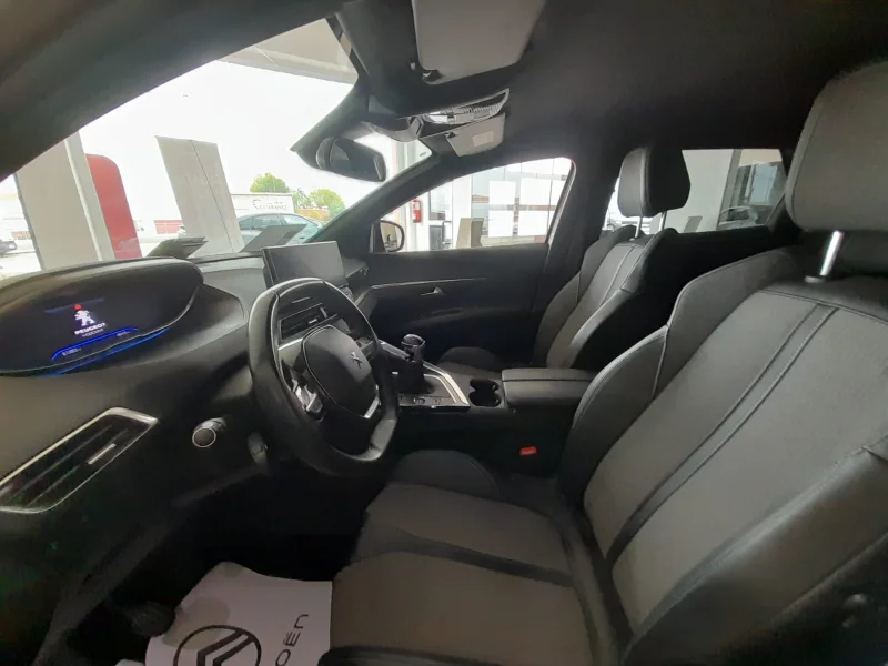 Imagen de Peugeot 3008